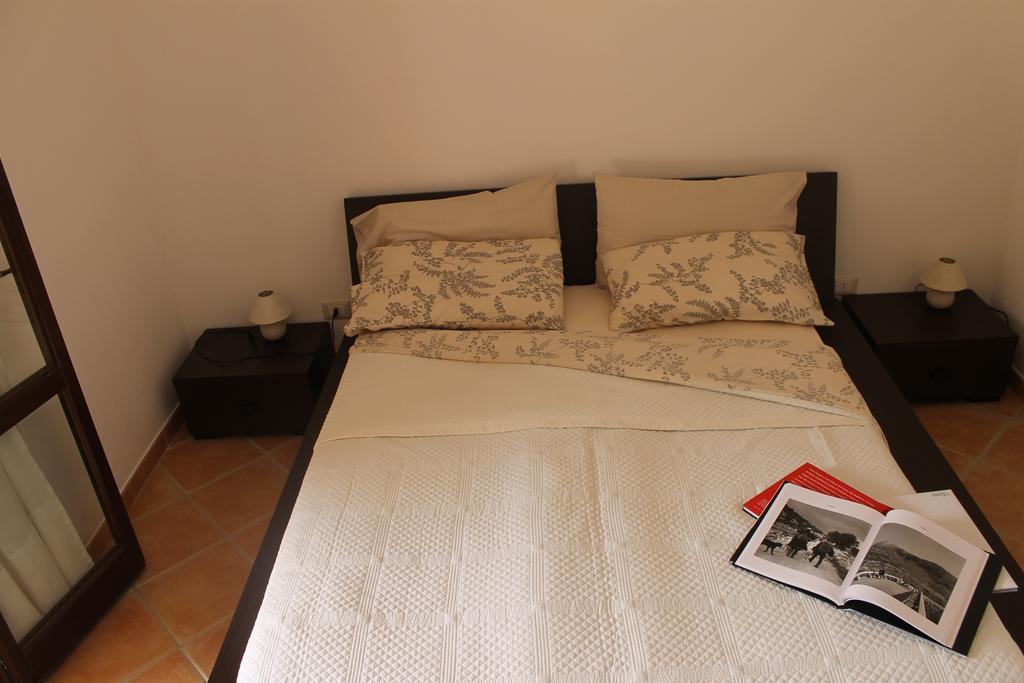 Casa Alessandra 阿尔巴塔克斯 外观 照片